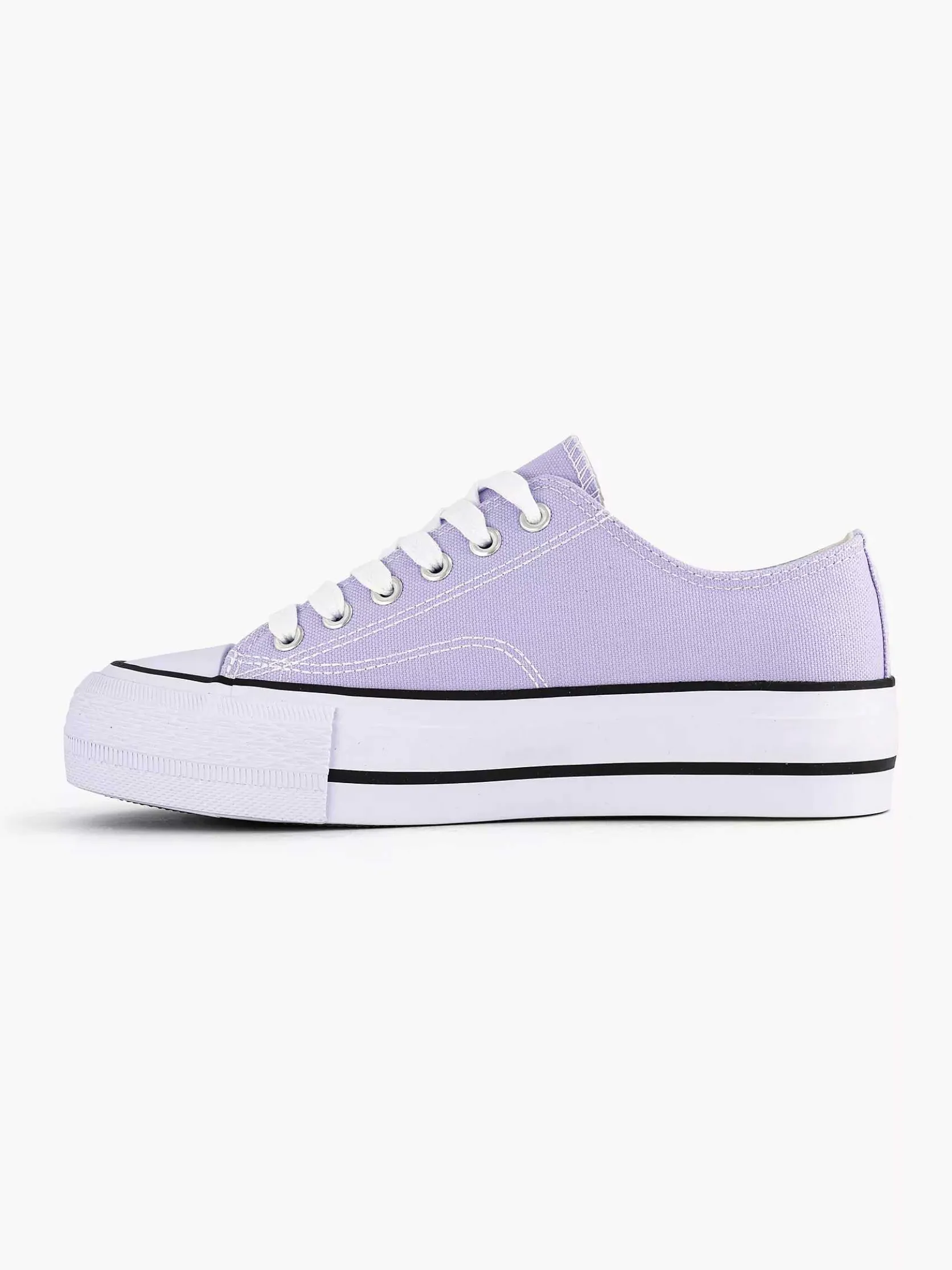 Lila Canvas Sneaker